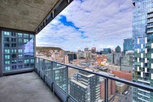 View - 2715-1500 Boul. René-Lévesque O., Montréal (Ville-Marie), QC - Outdoor