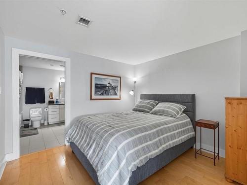 307 31 Kings Wharf Place, Dartmouth, NS 