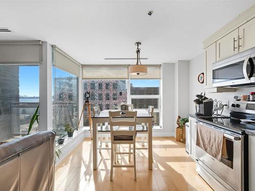 307 31 Kings Wharf Place, Dartmouth, NS 