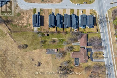 6398 Mountain Road, Niagara Falls (Stamford), ON - 