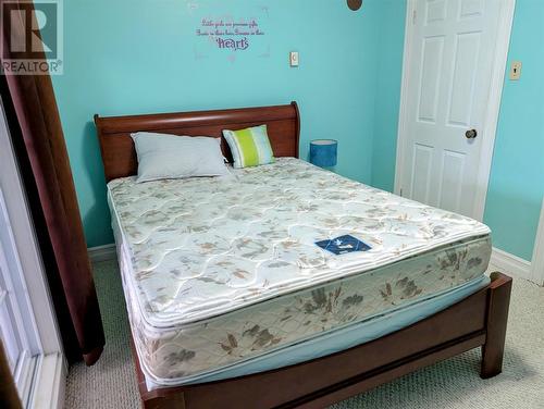 88 Main Street, Pilley'S Island, NL - Indoor Photo Showing Bedroom