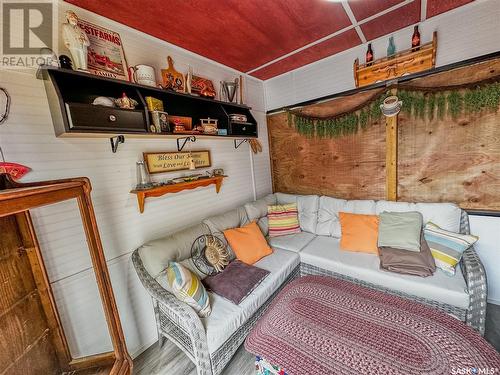 107 May Street, Neudorf, SK - Indoor Photo Showing Other Room