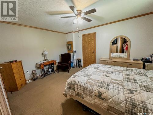 107 May Street, Neudorf, SK - Indoor Photo Showing Bedroom