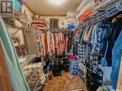 107 May Street, Neudorf, SK - Indoor With Storage