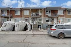 8930  - 8932 Rue Jeanne-Mance  Montréal (Ahuntsic-Cartierville), QC H2N 1X5