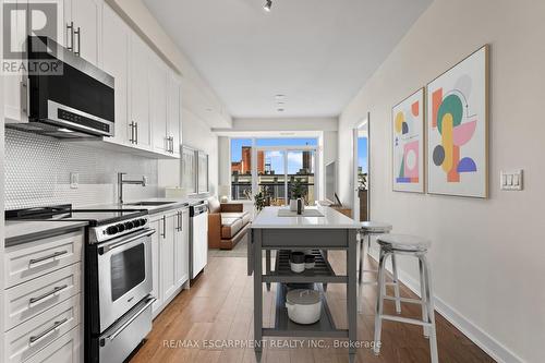 Kitchen - Virtually Staged - 619 - 212 King William Street, Hamilton, ON - Indoor Photo Showing Kitchen With Upgraded Kitchen