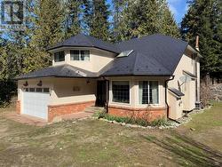 2300 Old Salmo Road  Fruitvale, BC V0G 1L0