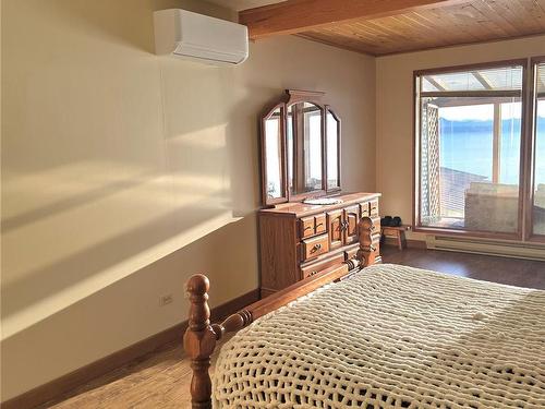 220 1St St, Sointula, BC 