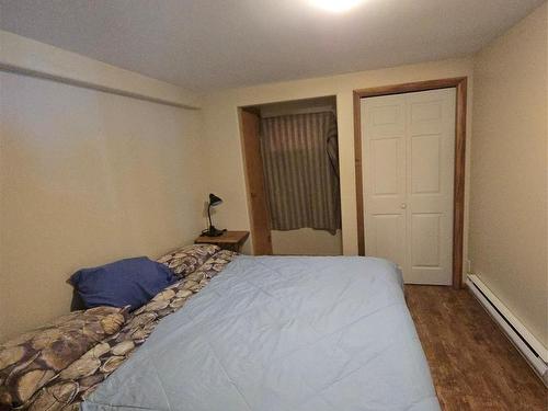 220 1St St, Sointula, BC 