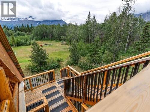 103084 Alaska Highway, Haines Junction, YT - Outdoor