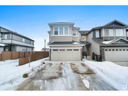 449 CONROY CR SW  Edmonton, AB T6W 5A9