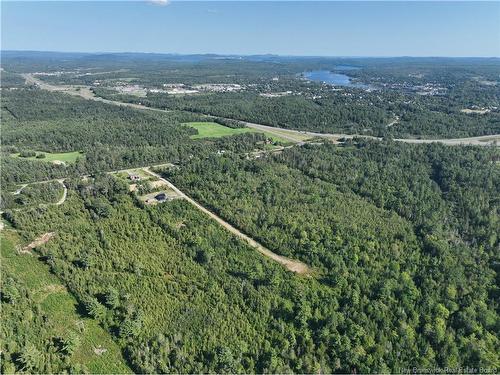 7 Crest Ave, Heathland, NB 