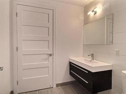 Powder room - 