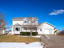 36 BELL Crescent  Charlottetown, PE C1E 1Z9