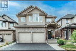 932 EDEN OAK Court  Kitchener, ON N2A 0H4