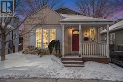 194 HERITAGE MAPLE WAY  Ottawa, ON K1L 6M5