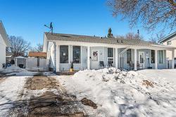 27 Costello Drive  Winnipeg, MB R2Y 1X8