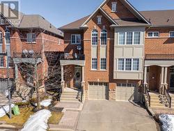 25 - 230 PAISLEY BOULEVARD W  Mississauga, ON L5B 0C5