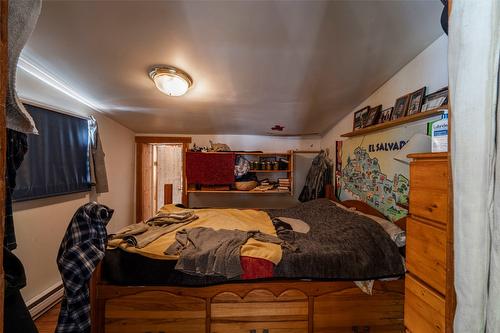 1433 Sugar Lake Road, Cherryville, BC - Indoor