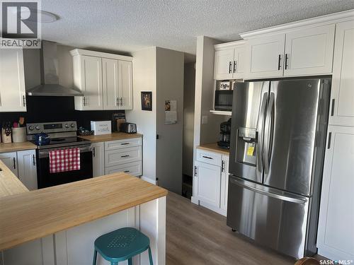 105 6Th Avenue S, Big River, SK - Indoor Photo Showing Kitchen