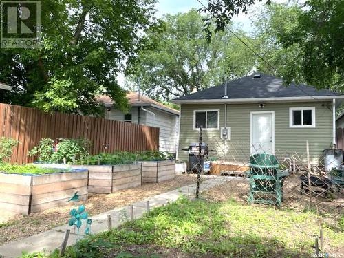 2344 Wallace Street, Regina, SK - Outdoor