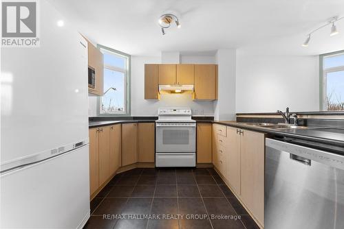 1002 Redtail Private, Ottawa, ON - Indoor Photo Showing Kitchen