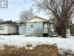 4414 Dewdney AVENUE  Regina, SK S4T 1B1