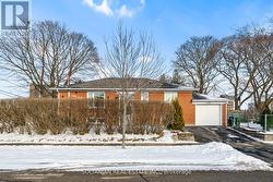 29 SEALCOVE DRIVE  Toronto, ON M9C 2C7