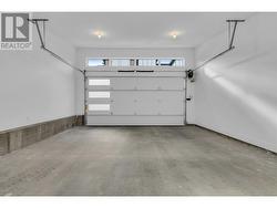 Double car garage - 