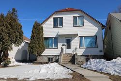 315 Mountain AVE  Winnipeg, MB R2W 1J9