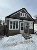 278 Kilbride Avenue  Winnipeg, MB R2V 1A2