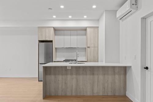 Kitchen - 210-6005 Boul. De Maisonneuve O., Montréal (Côte-Des-Neiges/Notre-Dame-De-Grâce), QC - Indoor Photo Showing Kitchen