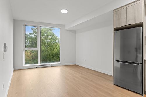 Living room - 210-6005 Boul. De Maisonneuve O., Montréal (Côte-Des-Neiges/Notre-Dame-De-Grâce), QC - Indoor