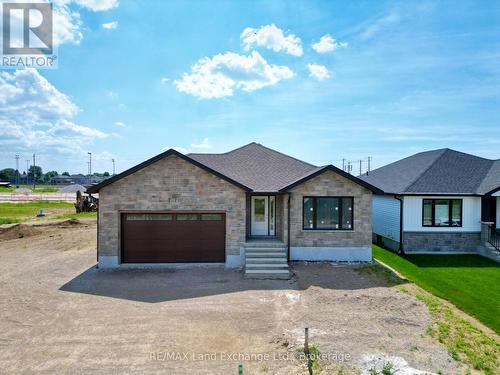 426 NORTHPORT DRIVE  Saugeen Shores, ON N0H 2C8