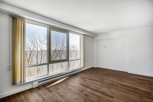Primary bedroom - 320-150 Rue Berlioz, Montréal (Verdun/Île-Des-Soeurs), QC - Indoor Photo Showing Other Room