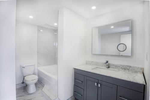 Ensuite bathroom - 320-150 Rue Berlioz, Montréal (Verdun/Île-Des-Soeurs), QC - Indoor Photo Showing Bathroom