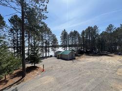 487 Ch. du Lac-de-l'Argentier  Fugèreville, QC J0Z 2A0