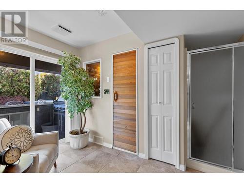 7115 Tronson Road, Vernon, BC - Indoor Photo Showing Other Room