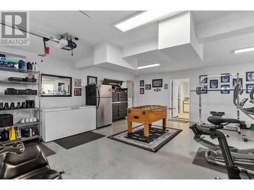 7115 Tronson Road, Vernon, BC - Indoor