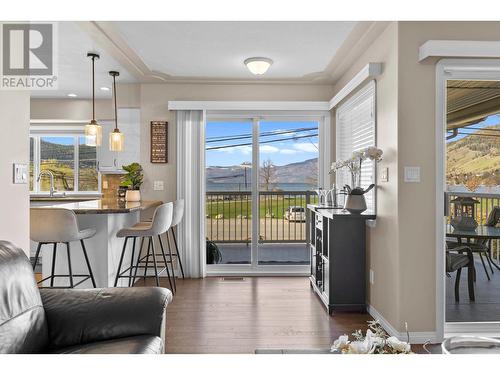 7115 Tronson Road, Vernon, BC - Indoor