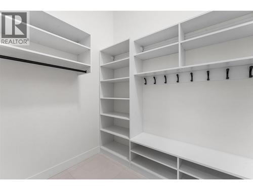 271 Chicopee Road Unit# 2, Vernon, BC - Indoor With Storage