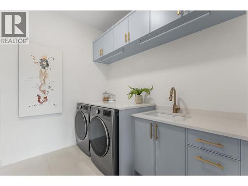 271 Chicopee Road Unit# 2, Vernon, BC - Indoor Photo Showing Laundry Room