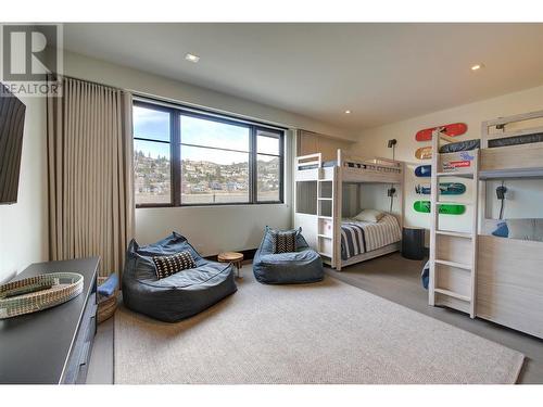 3745 West Bay Road Unit# 14, West Kelowna, BC - Indoor Photo Showing Bedroom