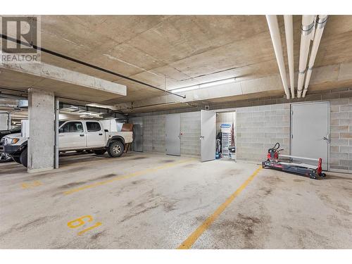 3645 Carrington Road Unit# 505, West Kelowna, BC - Indoor Photo Showing Garage