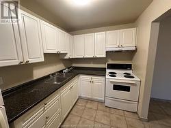 9 Sarah CRESCENT Unit# 303  Chatham, ON N7M 5R1