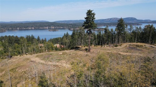 547 Beddis Rd, Salt Spring, BC 