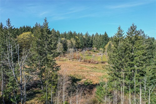 547 Beddis Rd, Salt Spring, BC 