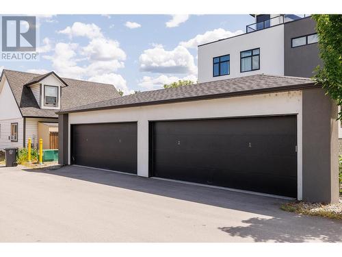 2825 Richter Street Unit# 2, Kelowna, BC - Outdoor