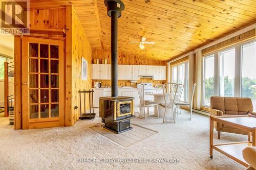 91 Jack'S Lake Road, Parry Sound Remote Area, ON - Indoor With Fireplace