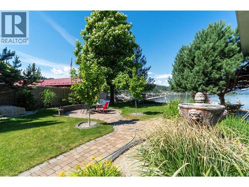 2009 Eagle Bay Road, Blind Bay, BC 